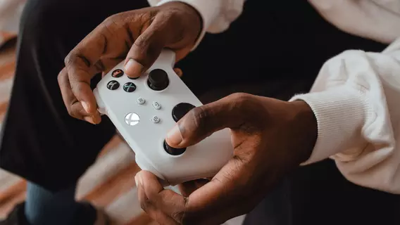 Xbox wireless white controller hotsell